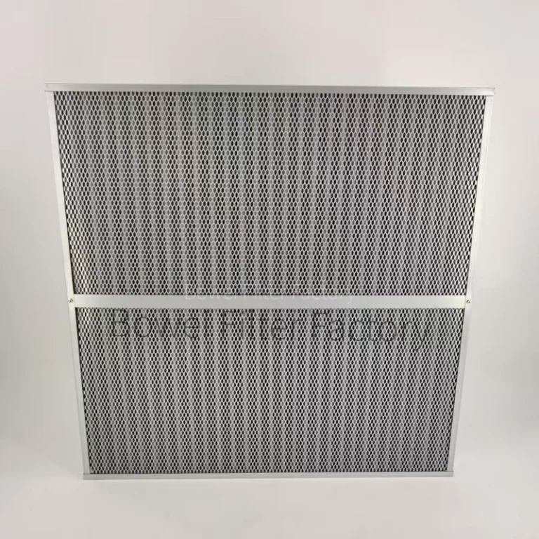 Ingersoll Rand Air Filter 67731166 - 595 x 595 x 38 mm | High-Efficiency Diesel Engine Filtration | OEM Replacement 1 Side profile of Ingersoll Rand 67731166 air filter showing its thickness and durable construction